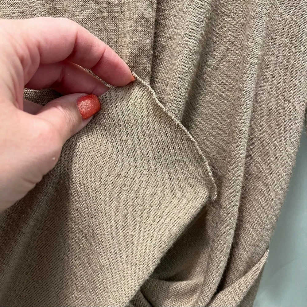 Wilfred Free twist knot long sleeved size medium - Picture 6 of 8